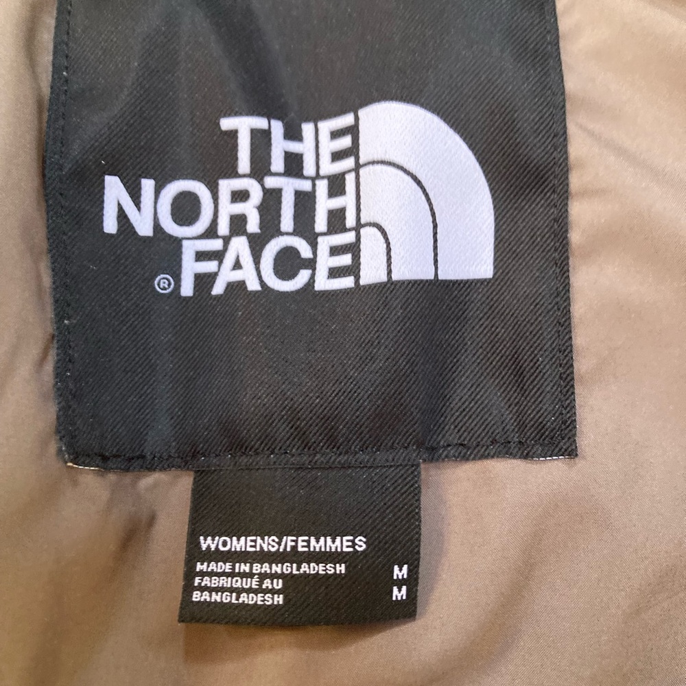 The North Face Women's Metallic Taupe Puffer Coat - Picture 4 of 10